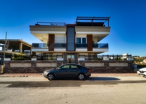 شقق 1 + 1 و 3 + 1 في منطقة لارا - أنطاليا