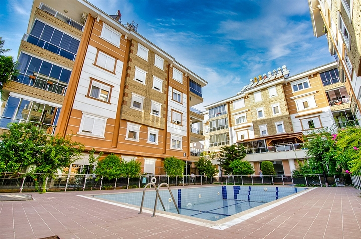 شقة 2 + 1 في حي أونجالي - أنطاليا