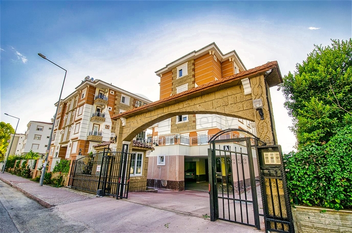 شقة 2 + 1 في حي أونجالي - أنطاليا