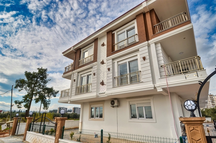 شقق 3 + 1 في كيبيز - أنطاليا