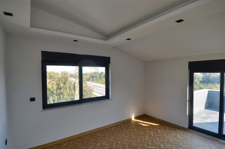 شقة 4 + 1 في منطقة هورما - أنطاليا