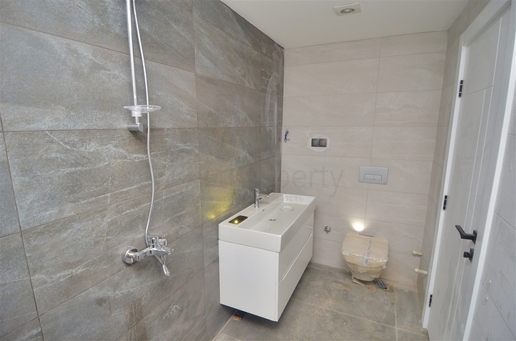 شقق 1 + 1 و 2 + 1 في وسط أنطاليا