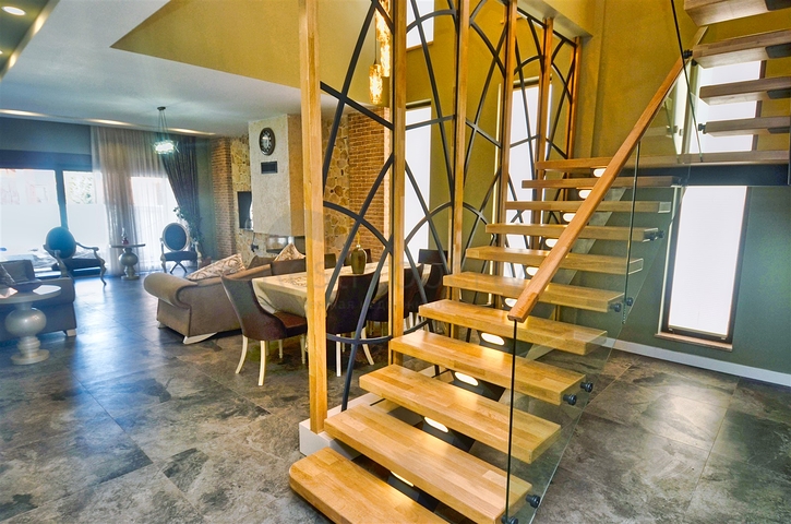 فلل 4 + 1 في دوشمالتي - أنطاليا