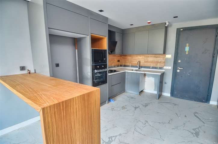 شقة 1 + 1 في كونيالتي - أنطاليا