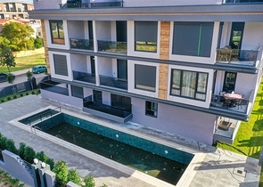 شقة 1 + 1 في كونيالتي - أنطاليا