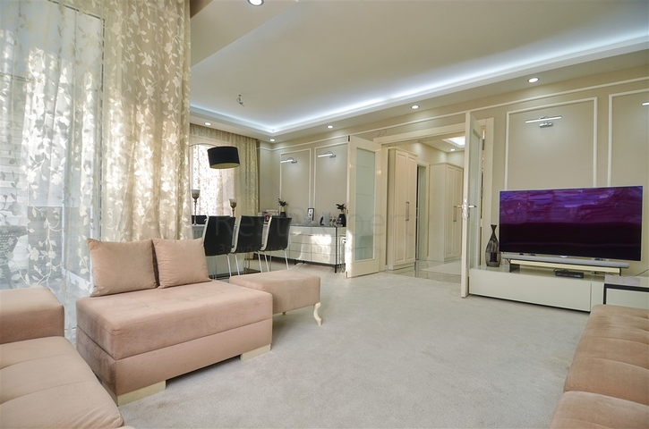  شقة 3 + 1 في وسط مدينة أنطاليا