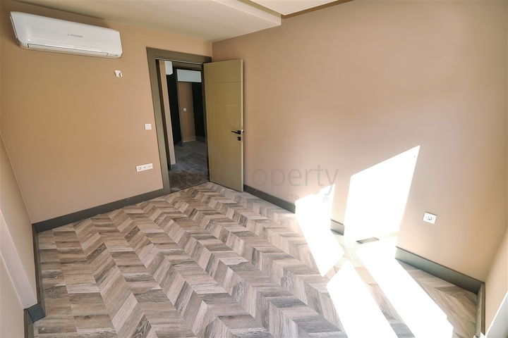 شقق 2 + 1 في منطقة ساريسو - أنطاليا