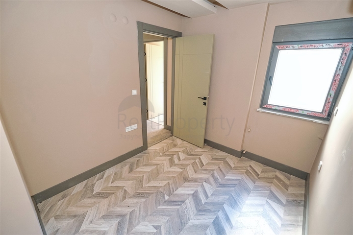 شقق 2 + 1 في منطقة ساريسو - أنطاليا