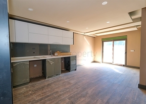 شقق 2 + 1 في منطقة ساريسو - أنطاليا