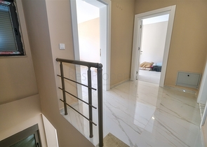 شقق 2 + 1 في منطقة ساريسو - أنطاليا