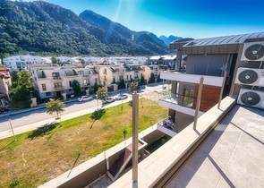 شقق 2 + 1 في منطقة ساريسو - أنطاليا