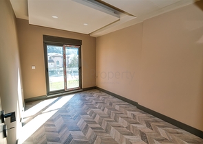 شقق 2 + 1 في منطقة ساريسو - أنطاليا