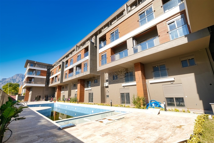 شقق 2+1 ، 3+1 و 4+1 في كونيالتي - منطقة أنطاليا 