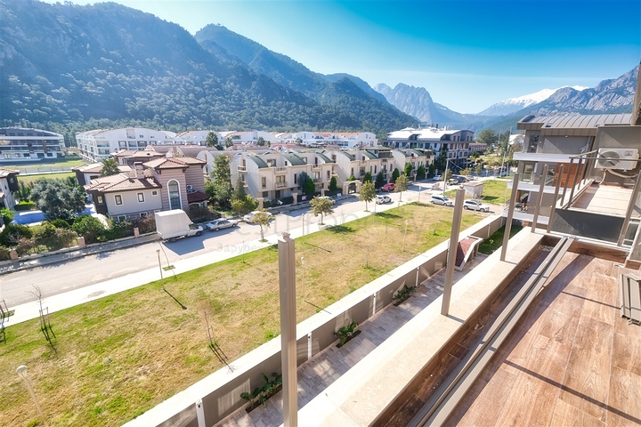 شقق 2+1 ، 3+1 و 4+1 في كونيالتي - منطقة أنطاليا 