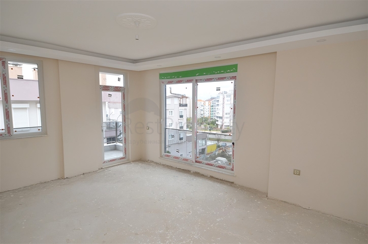 شقق دوبلكس 5 + 1 في منطقة كيبيز - أنطاليا 