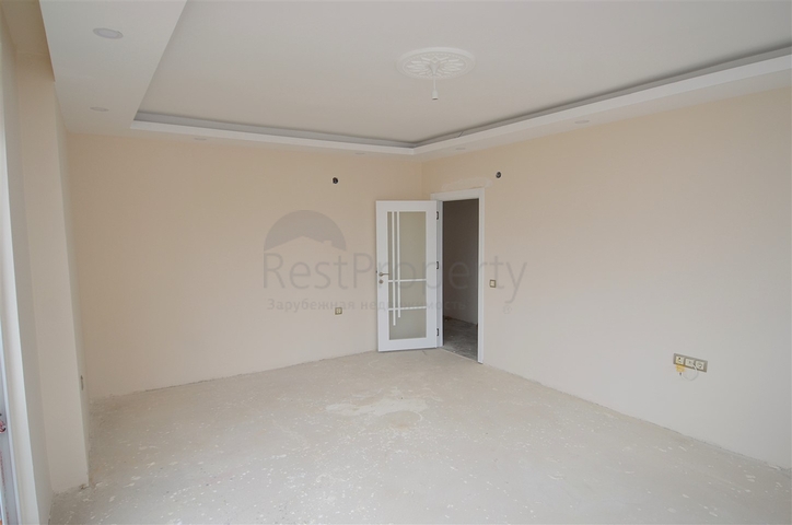 شقق دوبلكس 5 + 1 في منطقة كيبيز - أنطاليا 