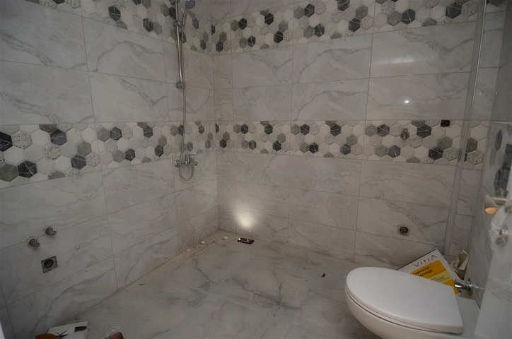 شقق دوبلكس 5 + 1 في منطقة كيبيز - أنطاليا 