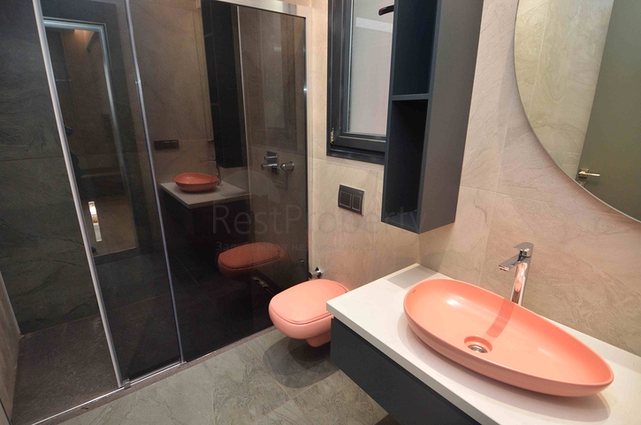 فيلا في مجمع منطقة دوشيمالتي-أنطاليا 