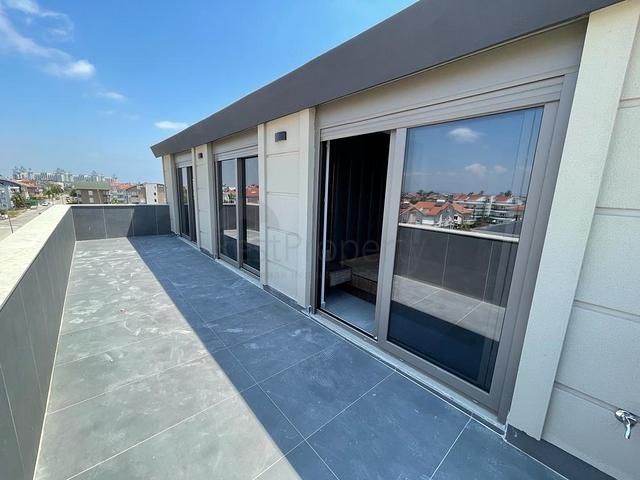 شقق 2 + 1 في منطقة بيليك أنطاليا  