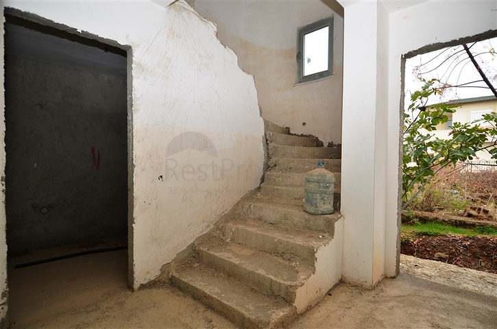 فيلا 4+1 مطلة على البحر والجبل في كارجيجاك