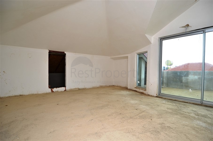 فيلا 4+1 مطلة على البحر والجبل في كارجيجاك