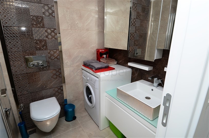 شقة في الانيا بالقرب من شاطئ كليوباترا