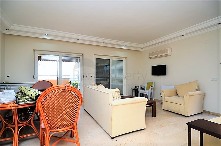 شقة مفروشة مطلة على البحر في كارجيجاك