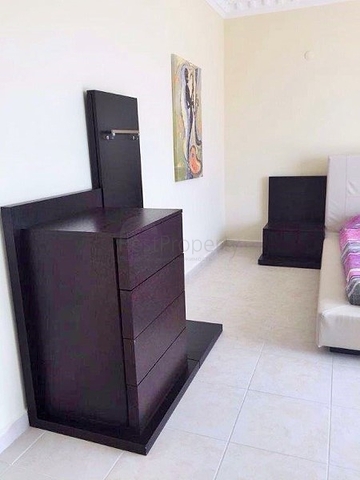 بنتهاوس مفروشة في مجمع في منطقة محمودلار