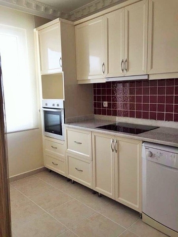 بنتهاوس مفروشة في مجمع في منطقة محمودلار