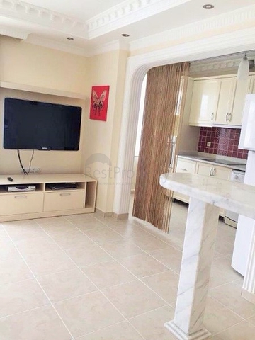 بنتهاوس مفروشة في مجمع في منطقة محمودلار