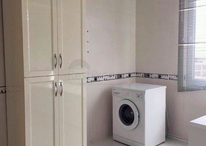 بنتهاوس مفروشة في مجمع في منطقة محمودلار