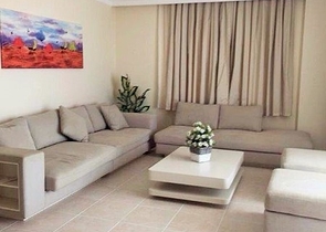 بنتهاوس مفروشة في مجمع في منطقة محمودلار