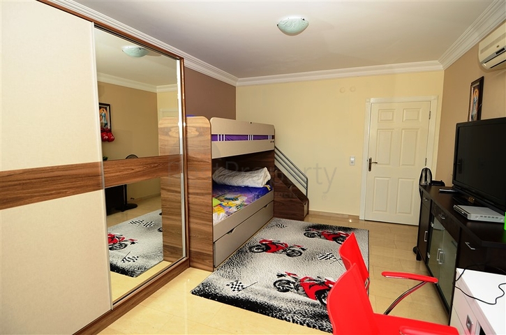 شقة واسعة مفروشة في محمودلار