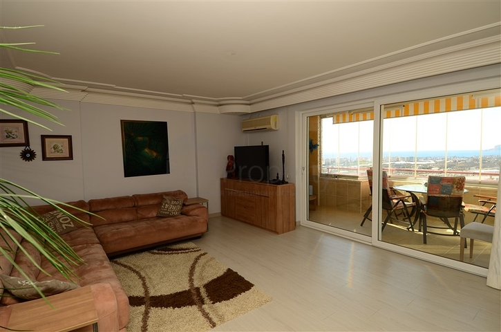 شقة واسعة مفروشة في محمودلار