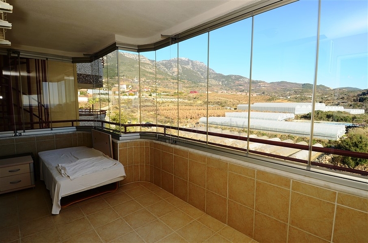 شقة واسعة مفروشة في محمودلار