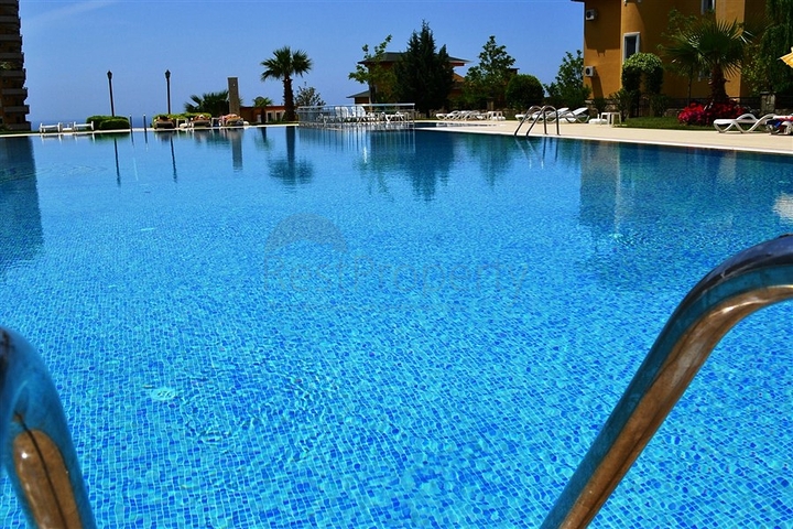 شقة واسعة مفروشة في محمودلار