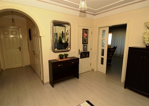 شقة واسعة مفروشة في محمودلار