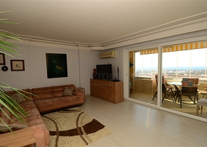 شقة واسعة مفروشة في محمودلار