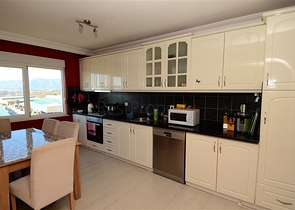 شقة واسعة مفروشة في محمودلار