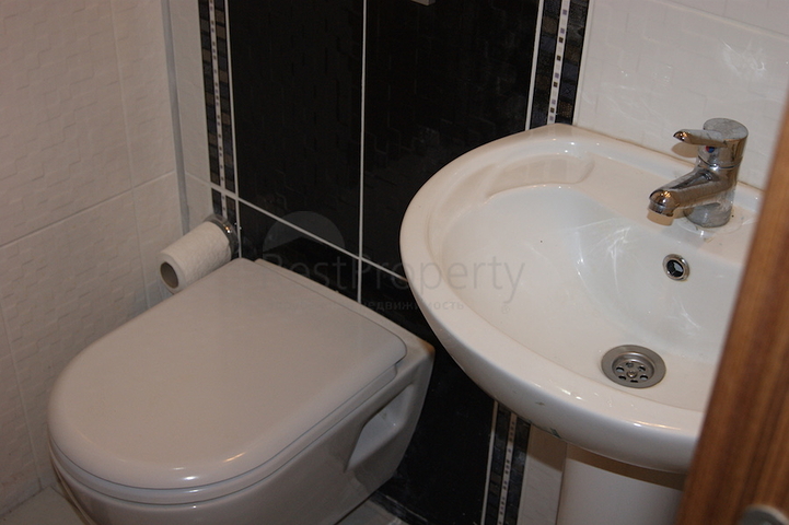 تاون هاوس مفروش 4 + 1 في منطقة كونيالتي