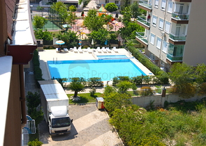 تاون هاوس مفروش 4 + 1 في منطقة كونيالتي