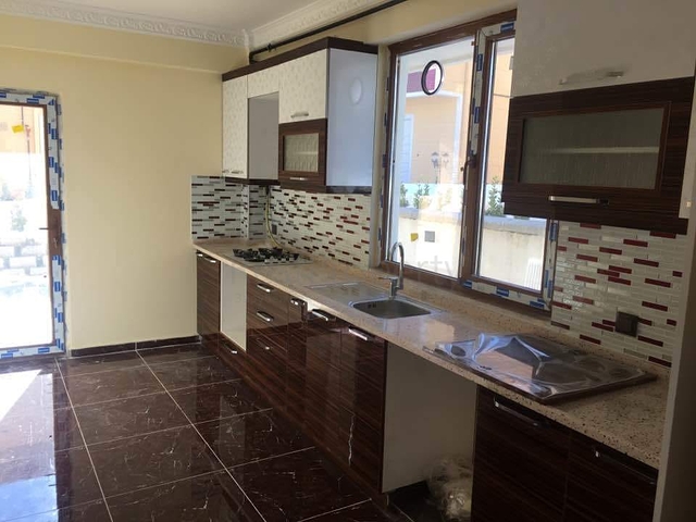 فلل مستقلة من تصميم طابقين - باسعار مناسبة -في بهجة شهير / اسطنبول 