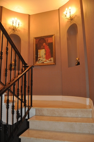 فيلا فاخرة ضمن مجمع في منطقة بيوك تشكمجه / اسطنبول 