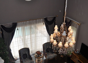 فيلا فاخرة ضمن مجمع في منطقة بيوك تشكمجه / اسطنبول 