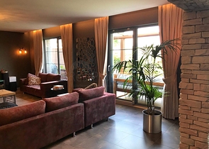 فيلا فاخرة بمنطقة سارير / اسطنبول 