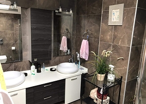 فيلا فاخرة بمنطقة سارير / اسطنبول 