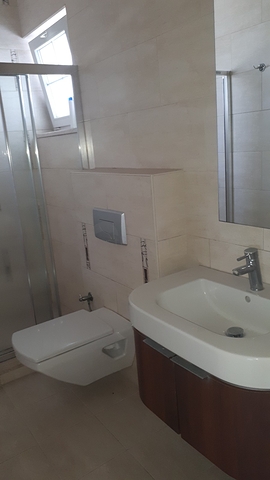 فيلا مستقلة في منطقة سارير / اسطنبول الاوربية 