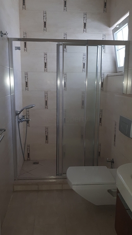 فيلا مستقلة في منطقة سارير / اسطنبول الاوربية 