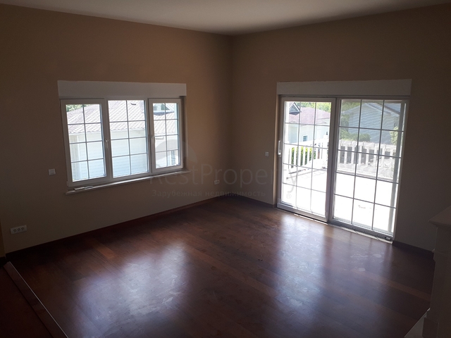 فيلا مستقلة في منطقة سارير / اسطنبول الاوربية 