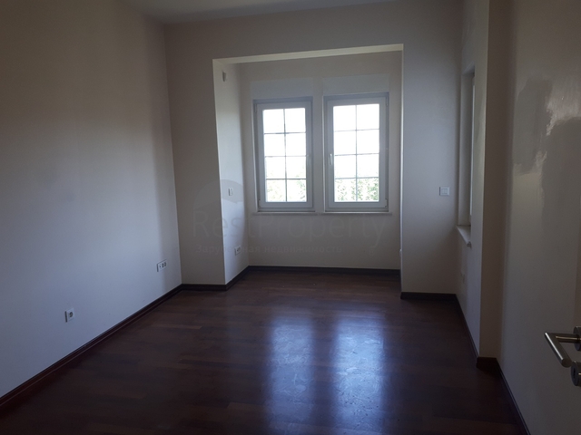 فيلا مستقلة في منطقة سارير / اسطنبول الاوربية 